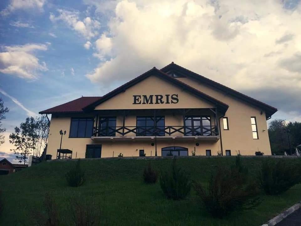 Pensiunea Emris Spatac Eksteriør billede
